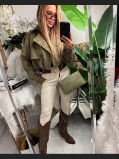 Zamszowa ramoneska z pagonami w kolorze khaki